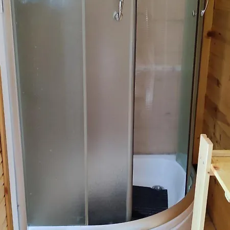 Splav Wake At The Apartamento Gaocici