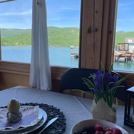 Splav Wake At The Gaocici