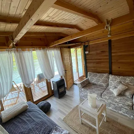 Splav Wake At The * Gaocici