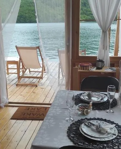 아파트 Splav Wake At The Gaocici