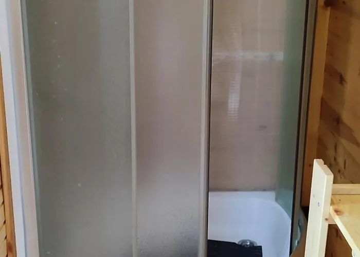 Splav Wake At The 아파트 Gaocici