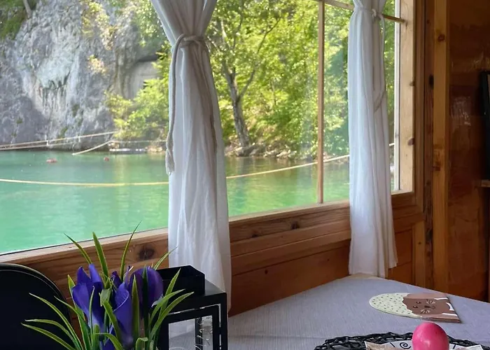 아파트 Splav Wake At The